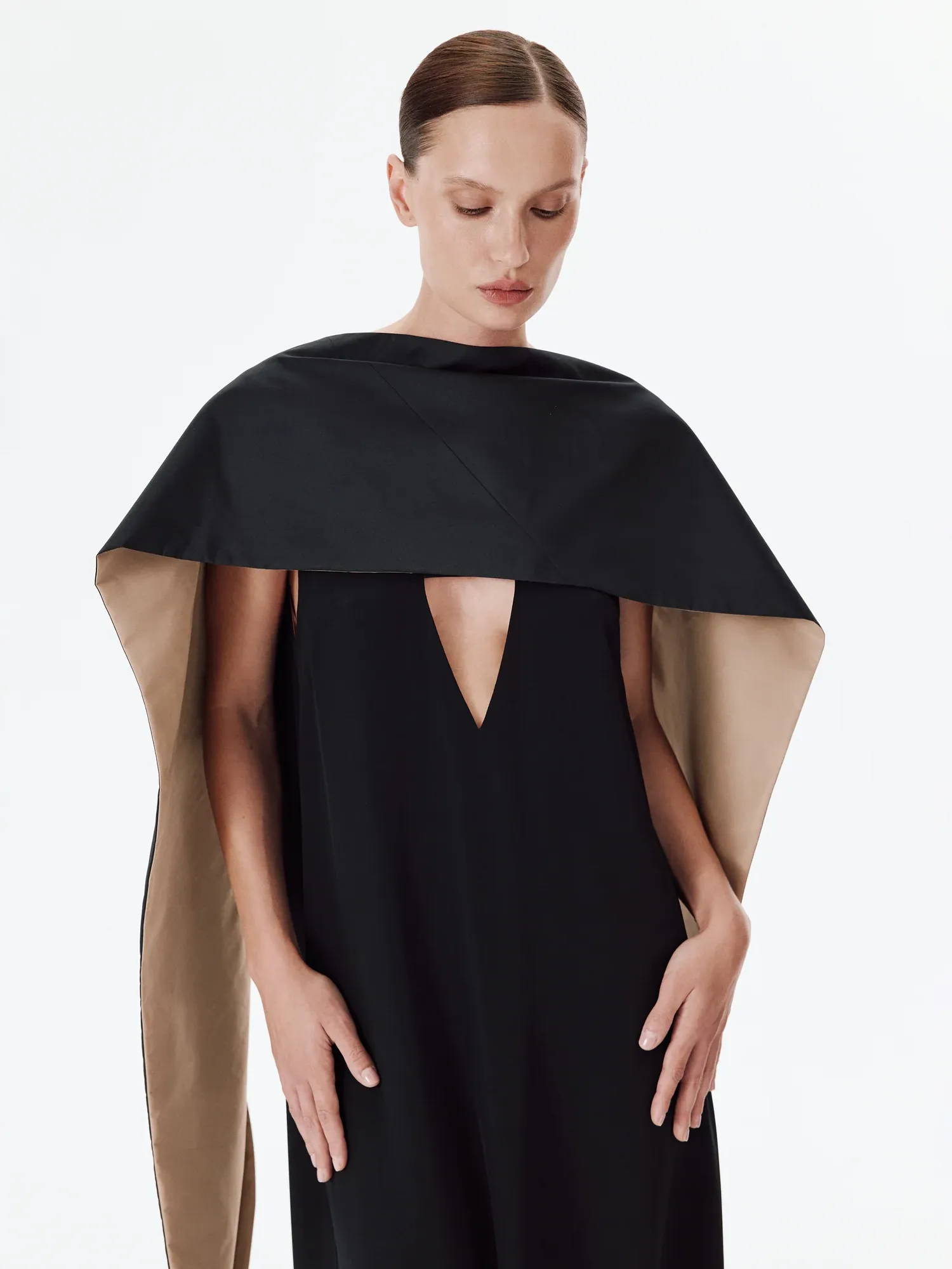 Di Stavnitser, Essential Scarf Black &amp;amp; Beige