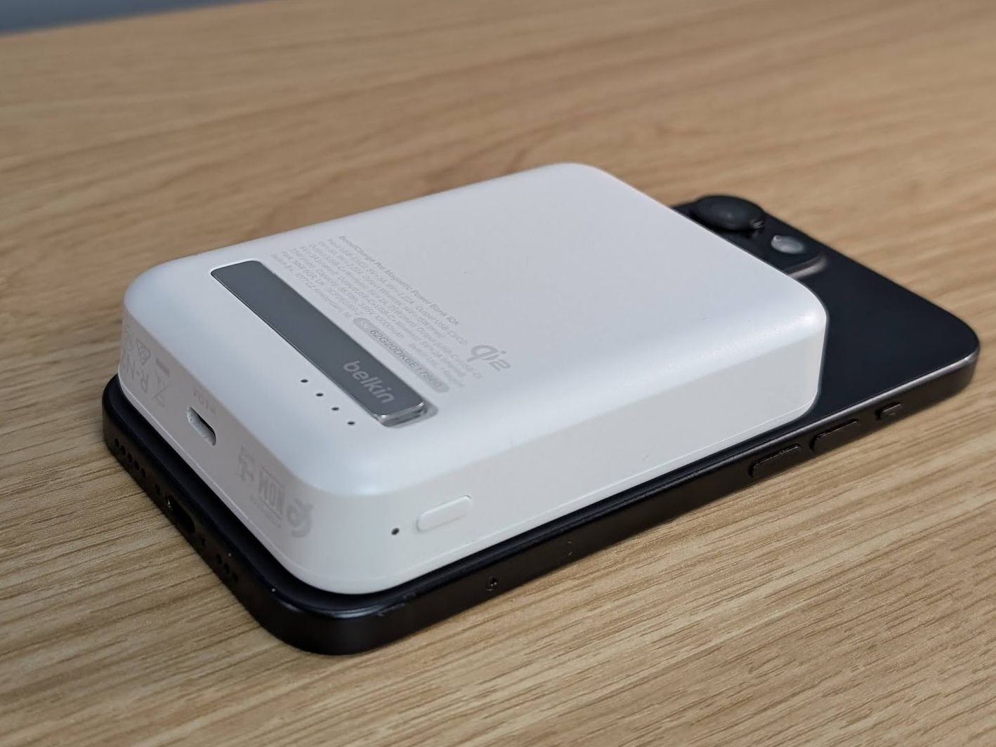 スマホアクセサリー BoostCharge Pro Magnetic Power Bank Qi2 Belkin BoostCharge Pro Magnetic Power Bank with Qi2 review