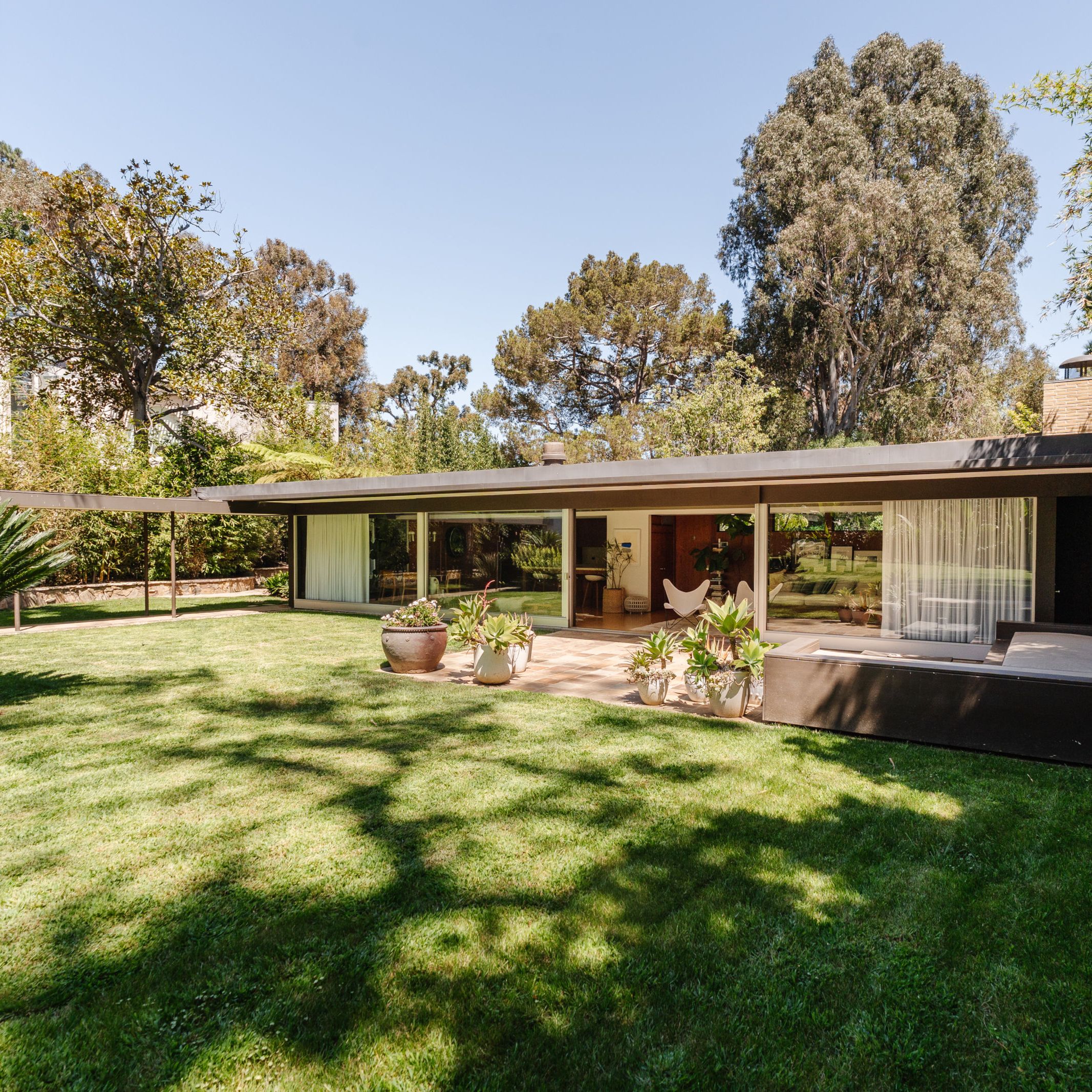 The Twentieth-Century House「20世紀の家」 The Twentieth-Century House「20世紀の家」 The Twentieth-Century