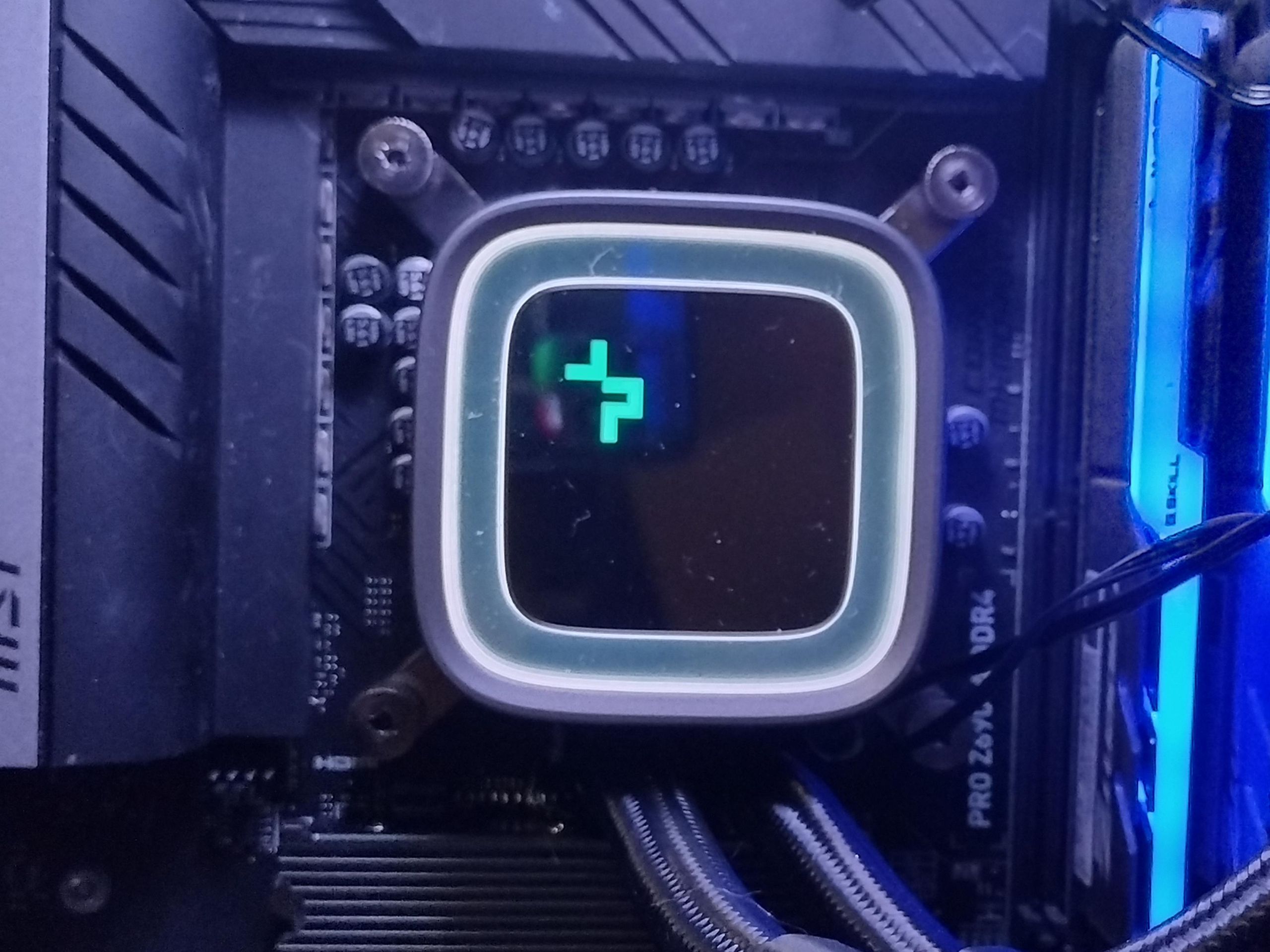 PCケース(自作PC用) Tower 100  Edition deepcool LS320 JceqqfEDLt8Jik6p6C5taa.jpg