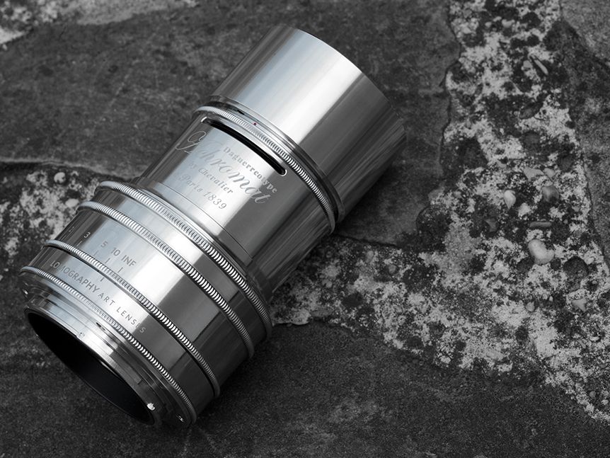 Lomography Daguerreotype Achromat 2.9/64 Art lens now in