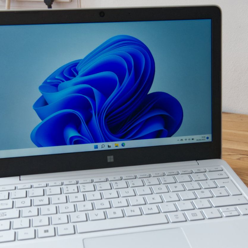 Windowsノート本体 MicrosoftSurfaceLaptop Surface Laptop 6:AI を搭載した安全な法人向けノート PC