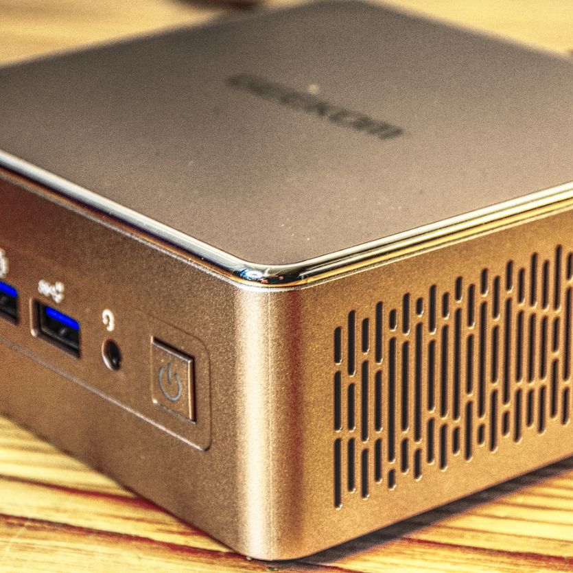 Windowsデスクトップ GEEKOM A5 Mini PC Amazon.co.jp: ミニPC GEEKOM A5、AMD Ryzen 7 8コア/16スレッド