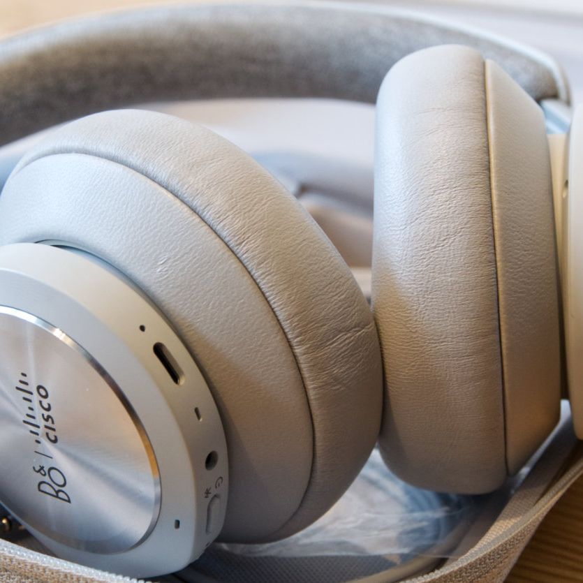 Bang & Olufsen Cisco 980 review | TechRadar Bang & Olufsen Cisco 980 review | TechRadar