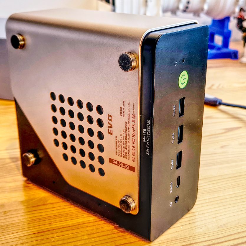 GMKtec EVO-T1 ミニPC Core 285H 64GB 1TB 新品 GMKtec EVO-T1 Intel Core Ultra 9 285H AI Mini PC – GMKtec EU