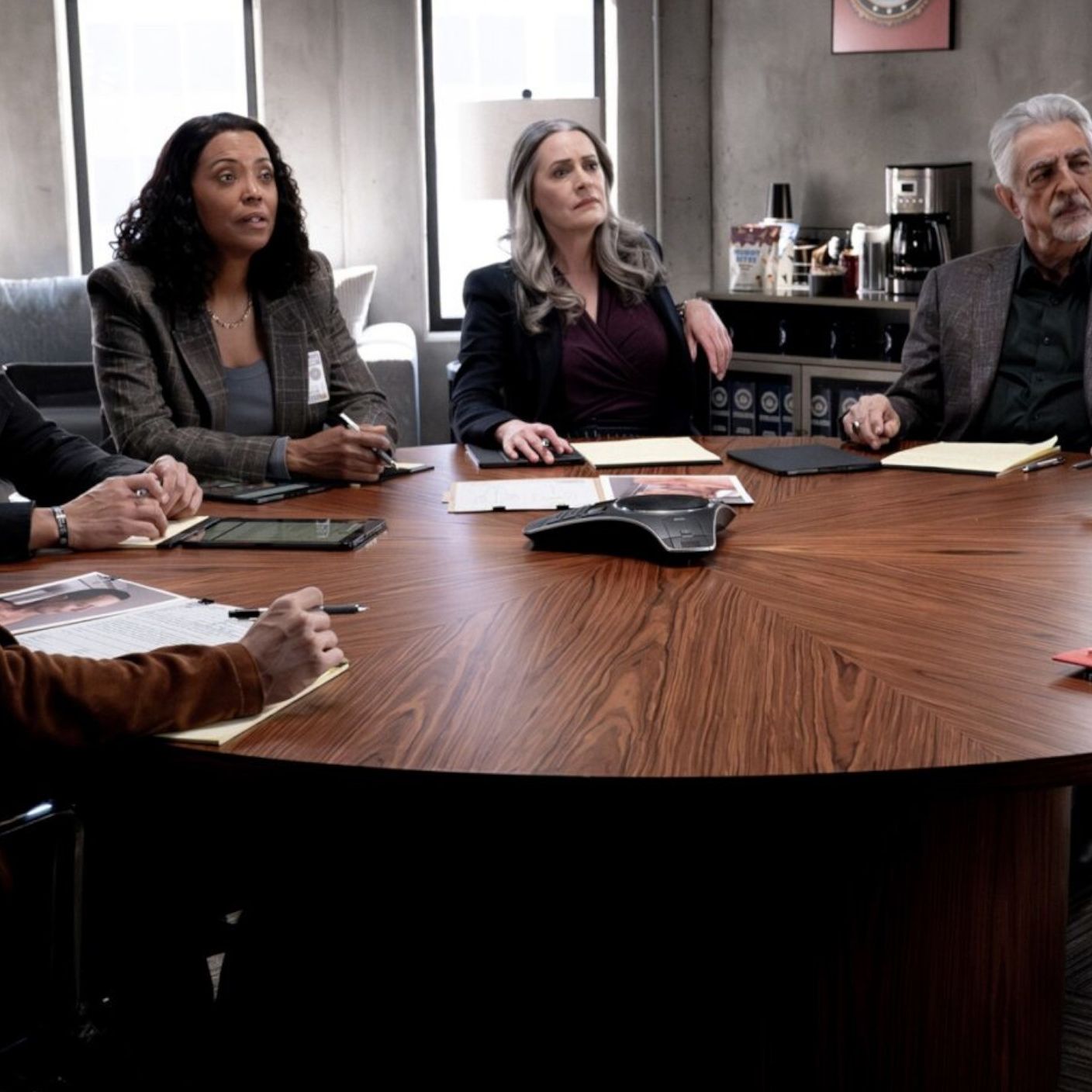 paramount plus criminal minds season 15 full episodes free