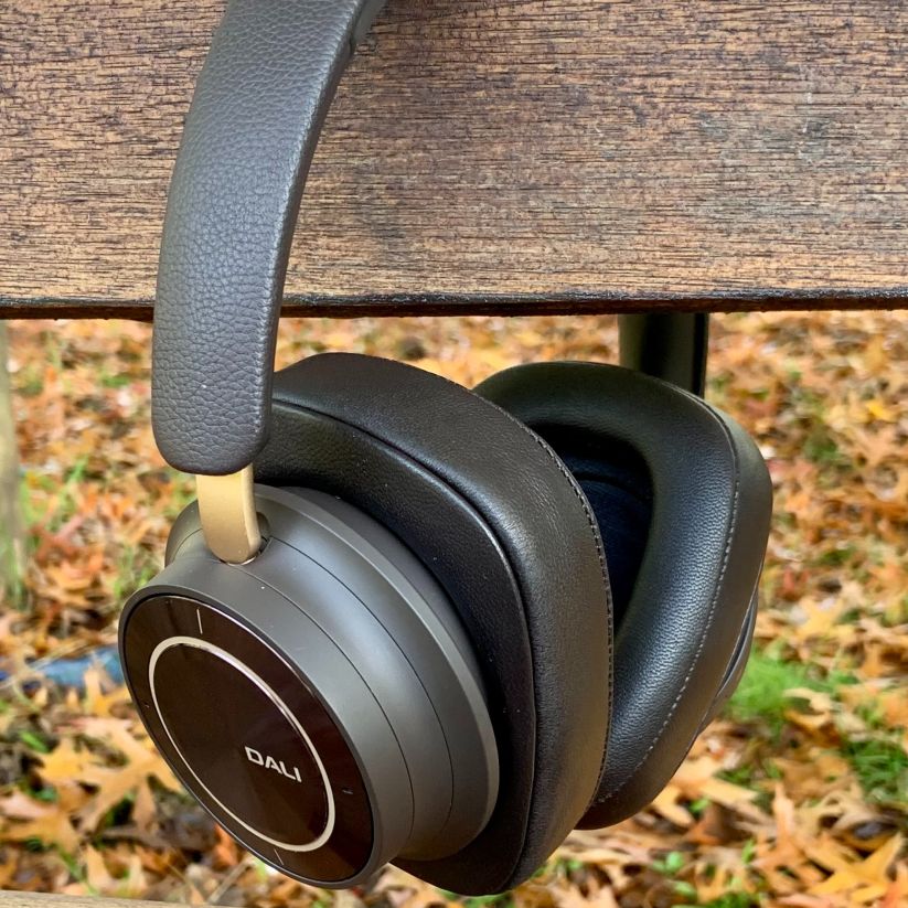 Dali iO-12 review: deliciously detailed wireless headphones