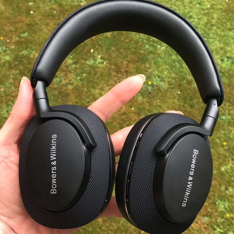 Bowers & Wilkins PX7 S2 review: classy and detailed noise