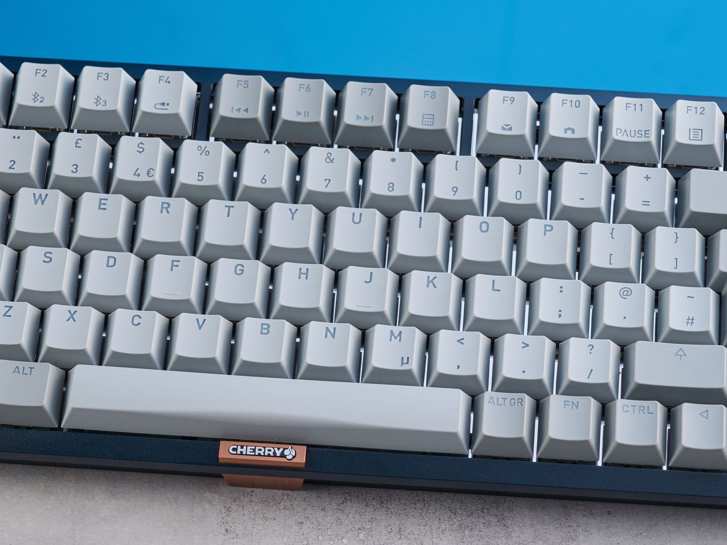 Cherry KW 300 MX review: A good mechanical keyboard that could
