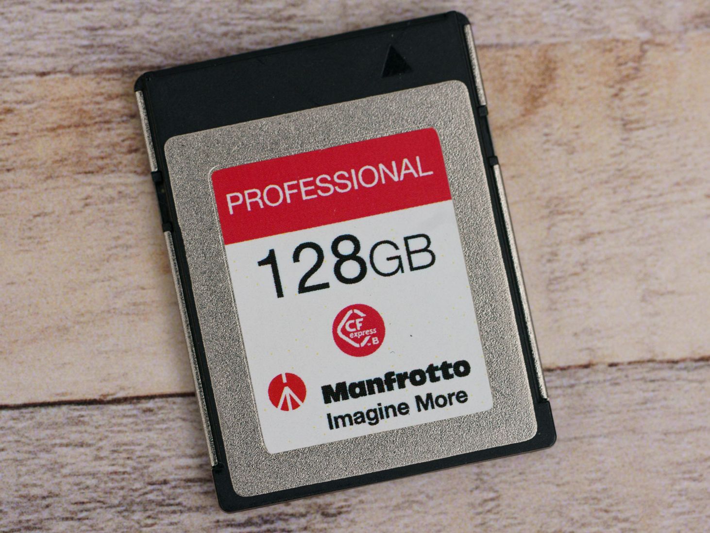 Manfrotto 256GB CFexpress Type B – PCIe 3.0 – Leessnelheid 1730 MB/s – Schrijfsnelheid 1540 MB/s – 8K/6K/4K – Temperatuur -25°C Tot 70°C