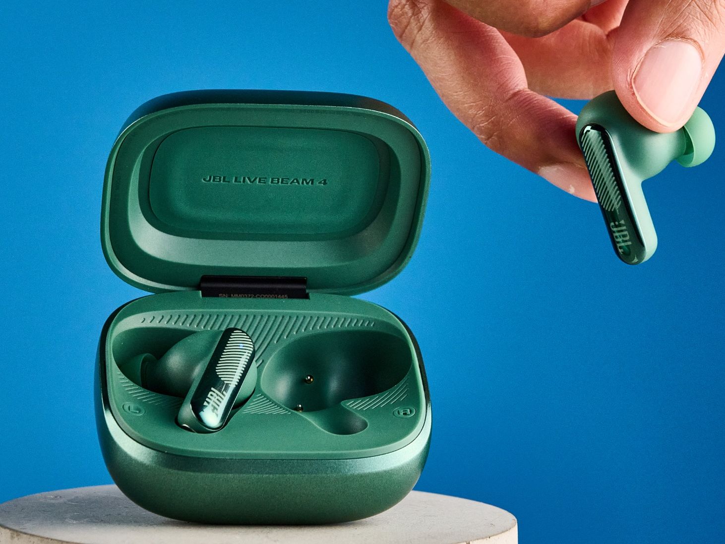 JBL Live Beam 4 review: Dynamic sound and a useful charging case