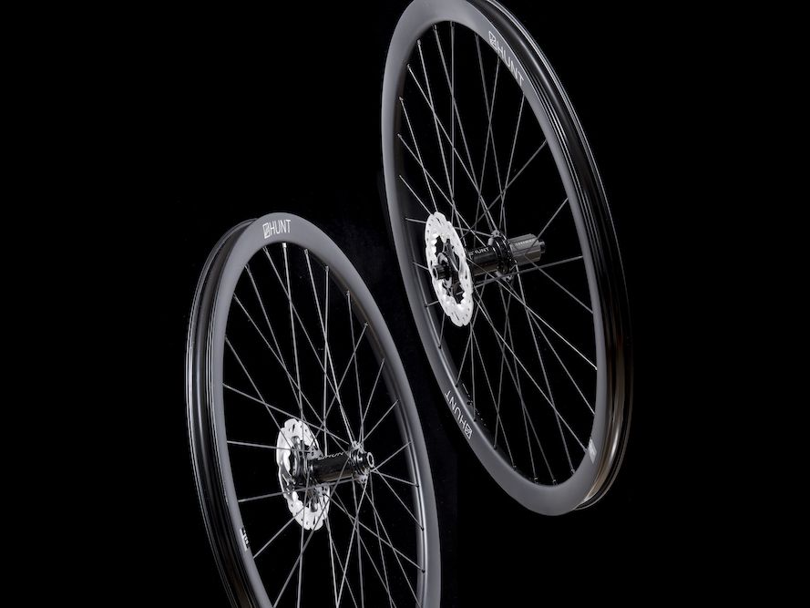 Hunt wheels releases new 35mm deep carbon fibre gravel wheelset