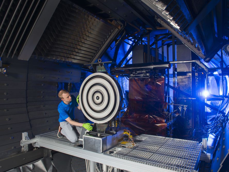 Ion Thruster Prototype Breaks Records in Tests, Could Send Humans