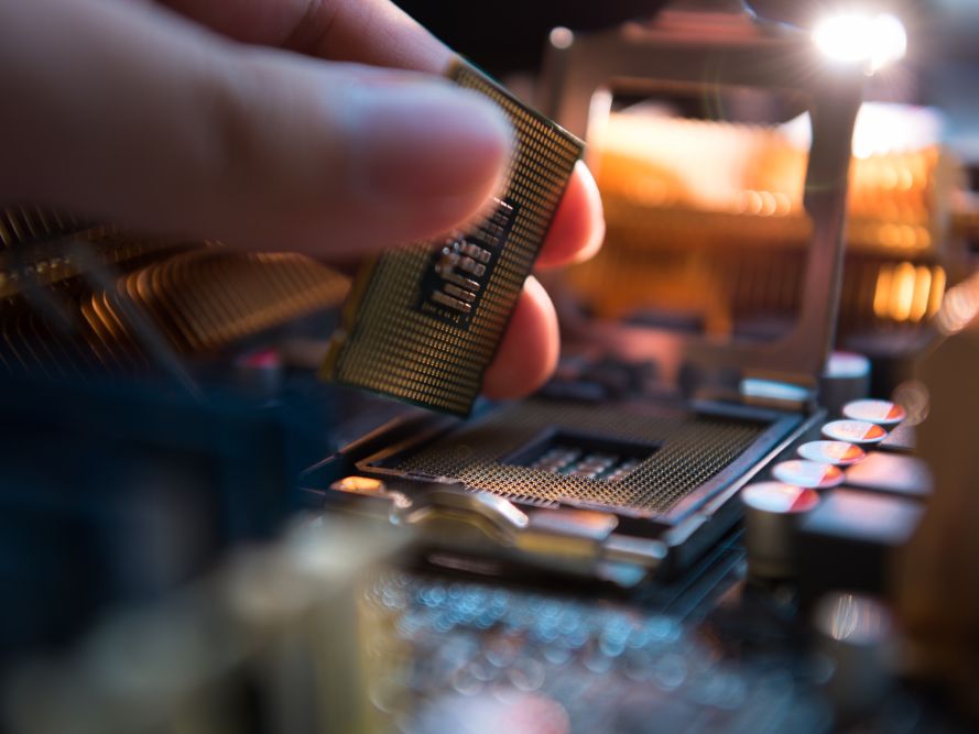 Intel Core i7-10700K Comet Lake CPU Spotted Boosting to 5.3 GHz