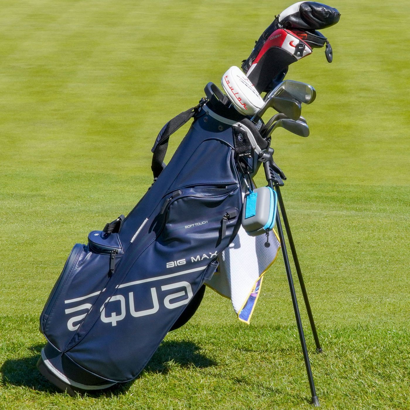 Big Max Aqua Seven H Golf Bag Review | Golf Monthly
