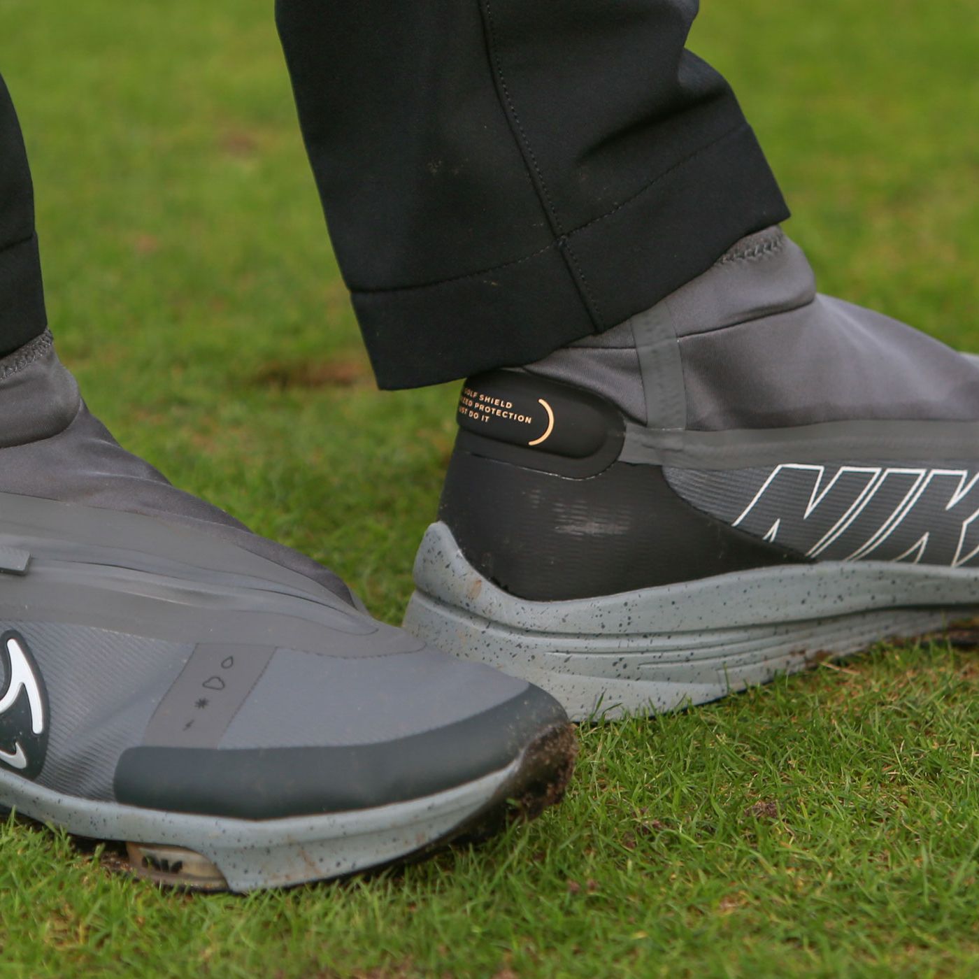 NEW Nike Air Zoom Infinity Tour Shield golf shoes Sneakers