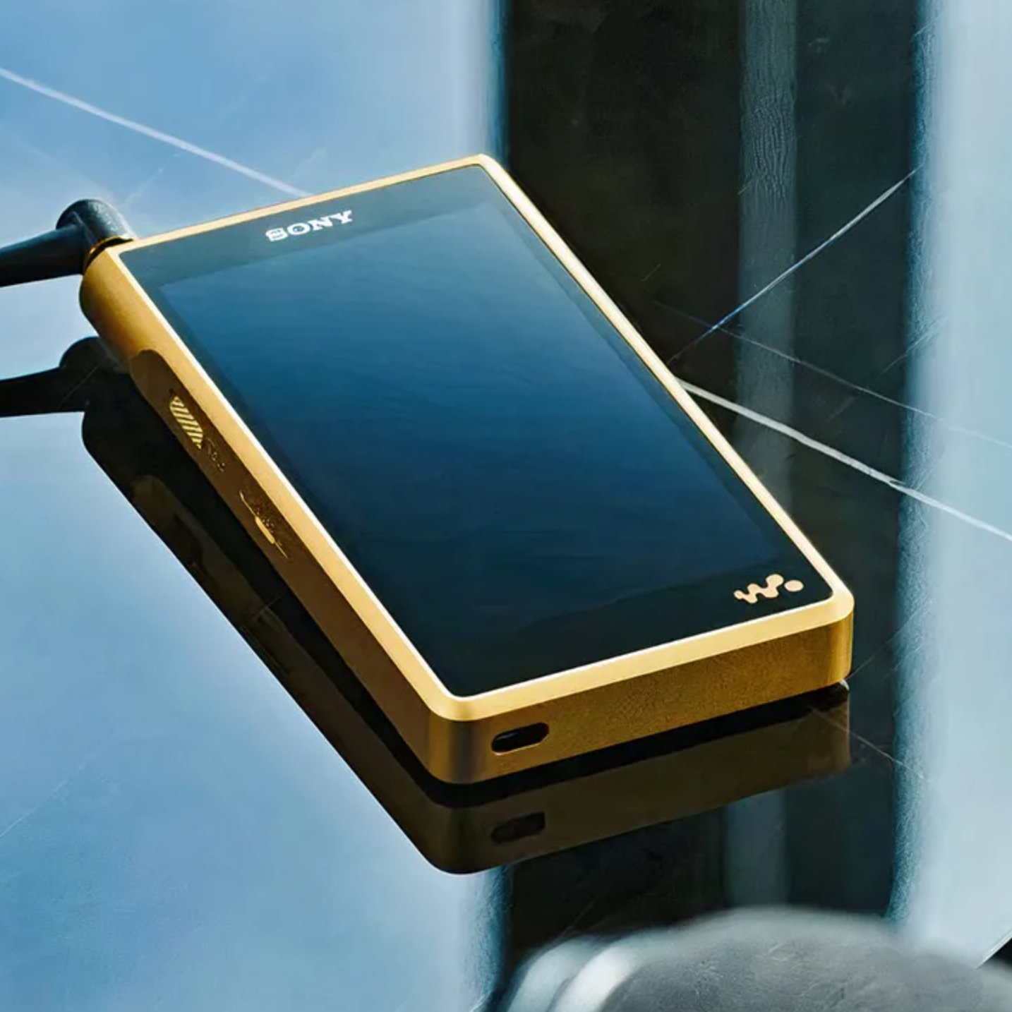 【SONY WALKMAN　NW-WM1ZM2】L Amazon.com: Sony NW-WM1ZM2 256GB Signature Series Premium