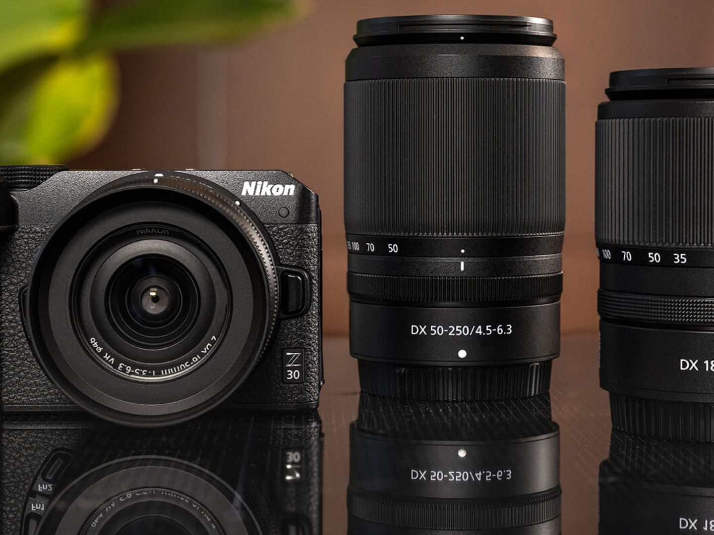 ニコン
D5300 ボディ ブラック （ニコンFマウント/APS-C） Amazon.com : Nikon Coolpix A1000 20.1 MP Point & Shoot Digital
