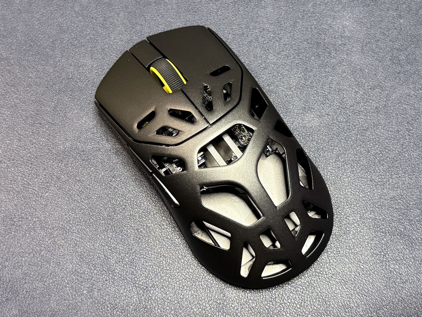 マウス・トラックボール Corsair Sabre V2 Pro Wireless MG US/DDP】 CORSAIR SABRE V2 PRO MG Black WIRELESS Gaming Mouse