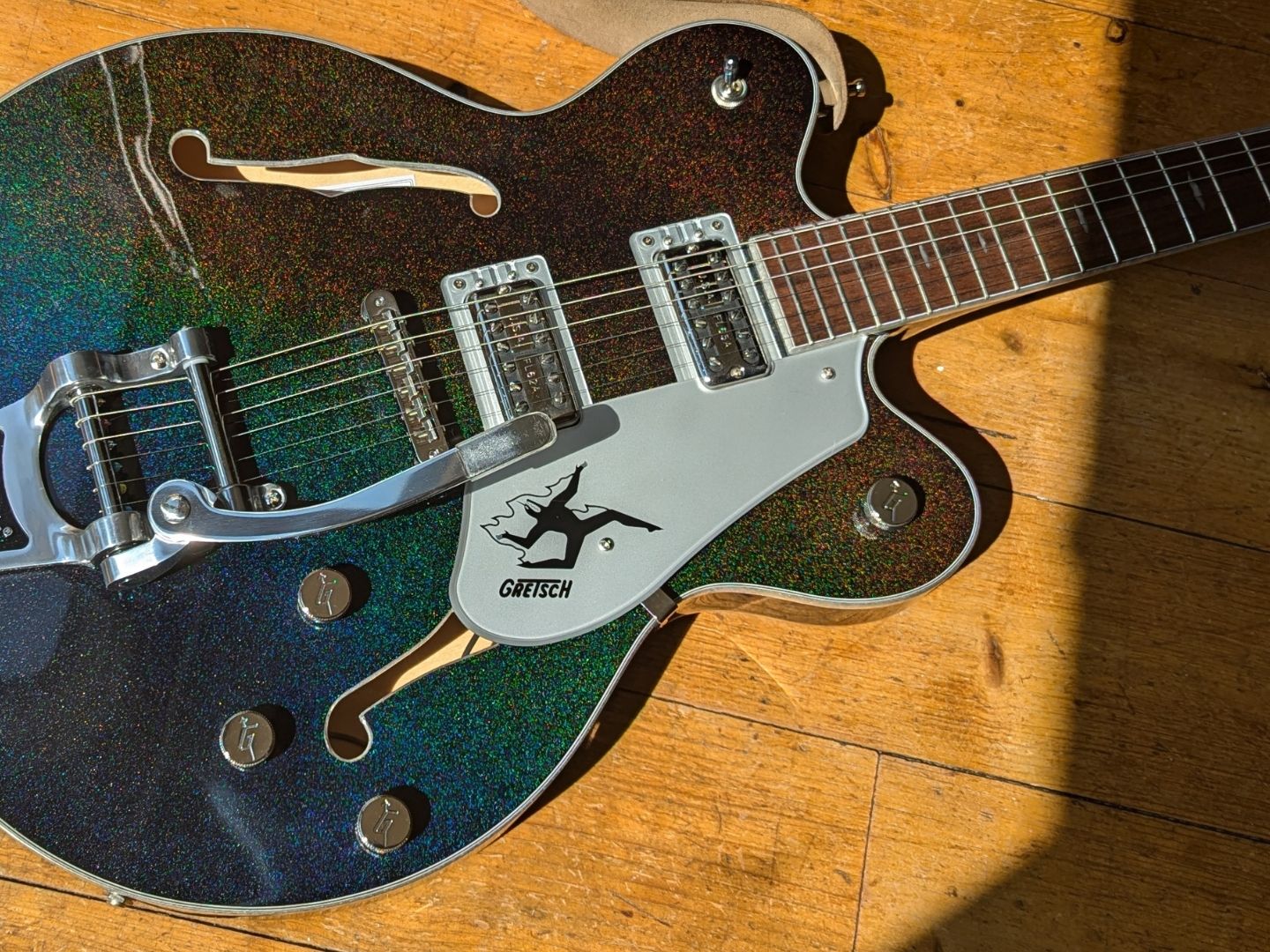 Gretsch John Gourley Broadkaster mod品 Gretsch John Gourley Electromatic Broadkaster review