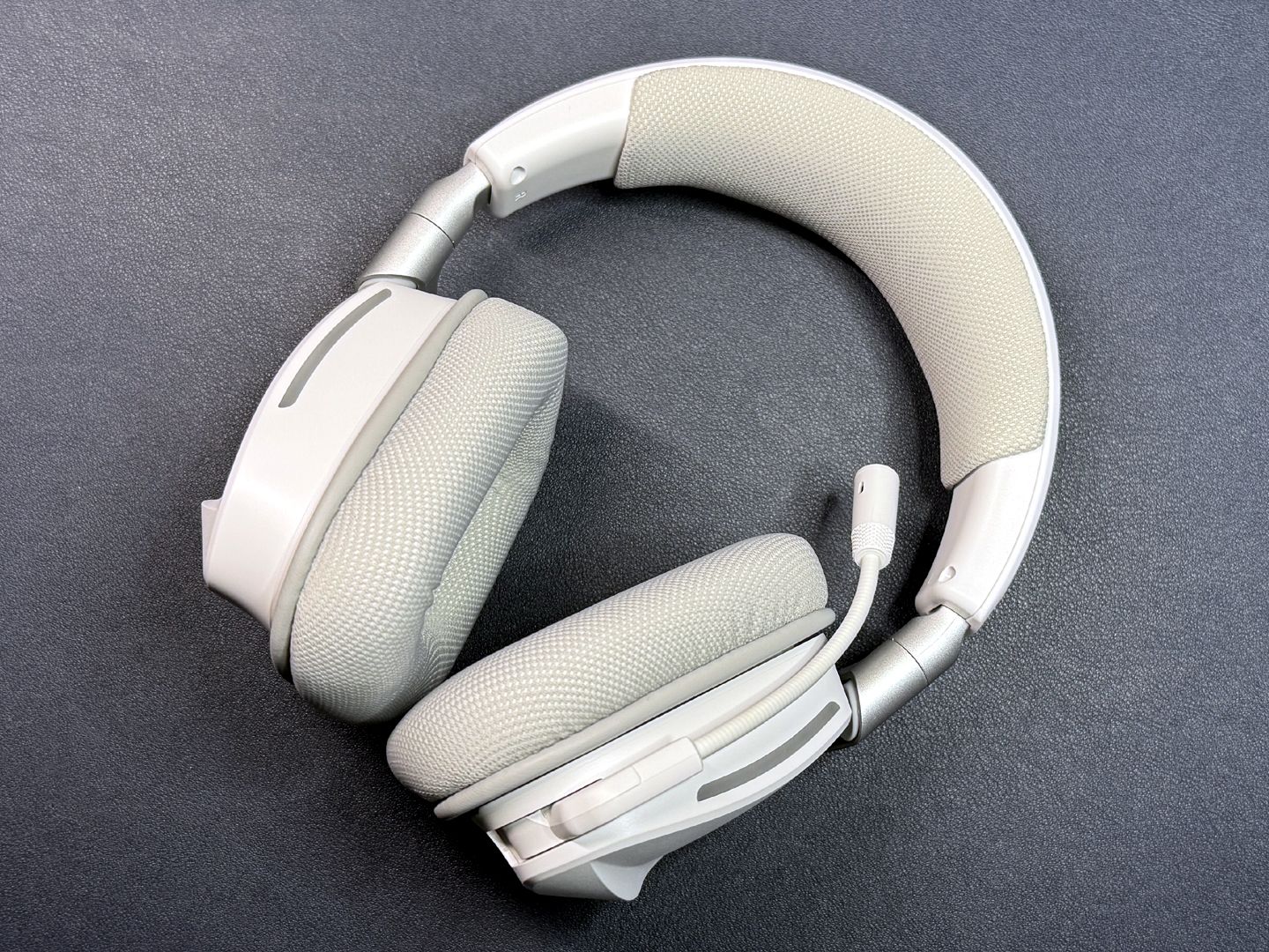 Corsair Void Wireless v2 Review: A solid mid-range option | Tom's