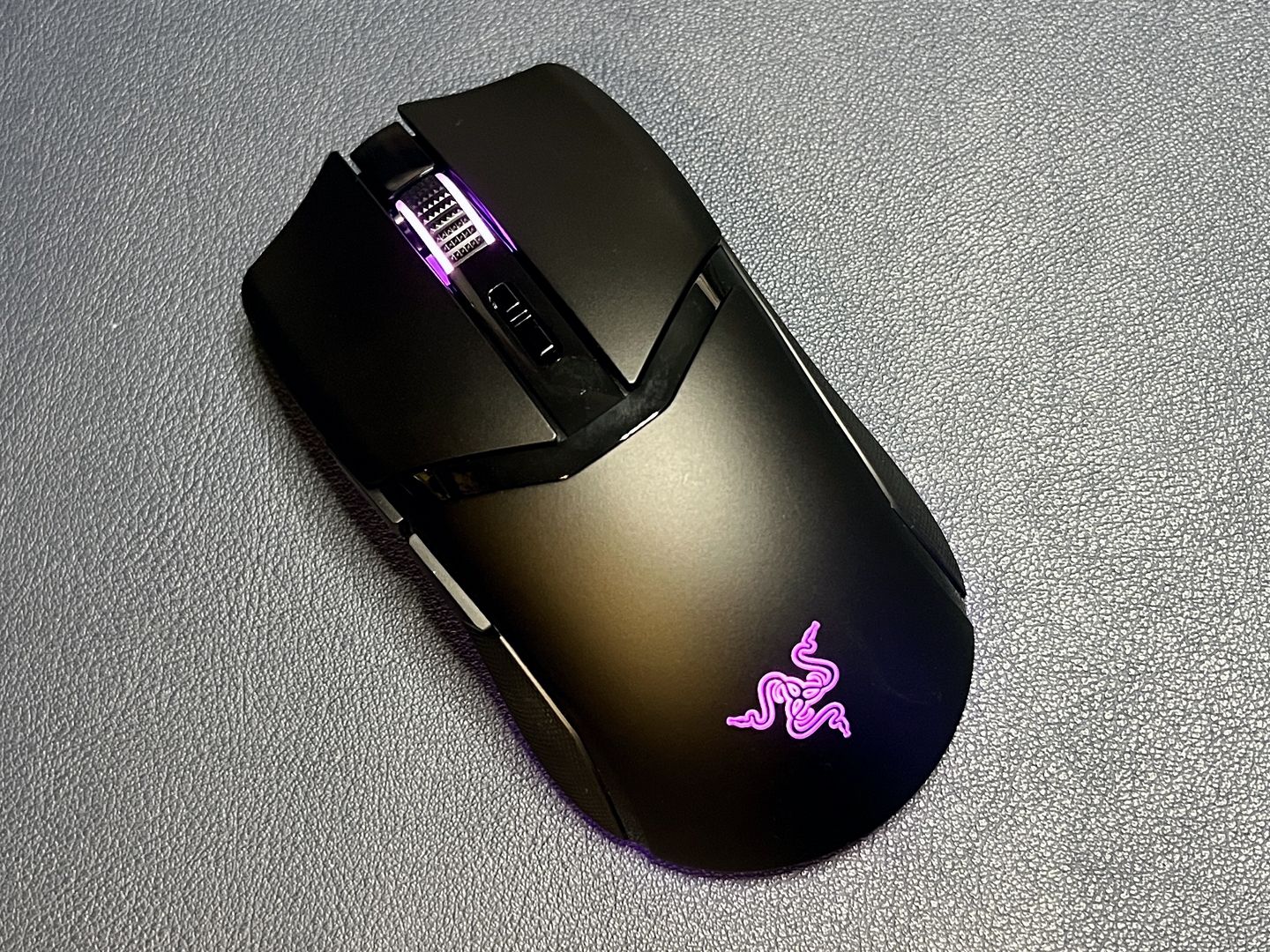 Razer Cobra Pro Review: A Baby Basilisk (Kinda) | Tom's Hardware