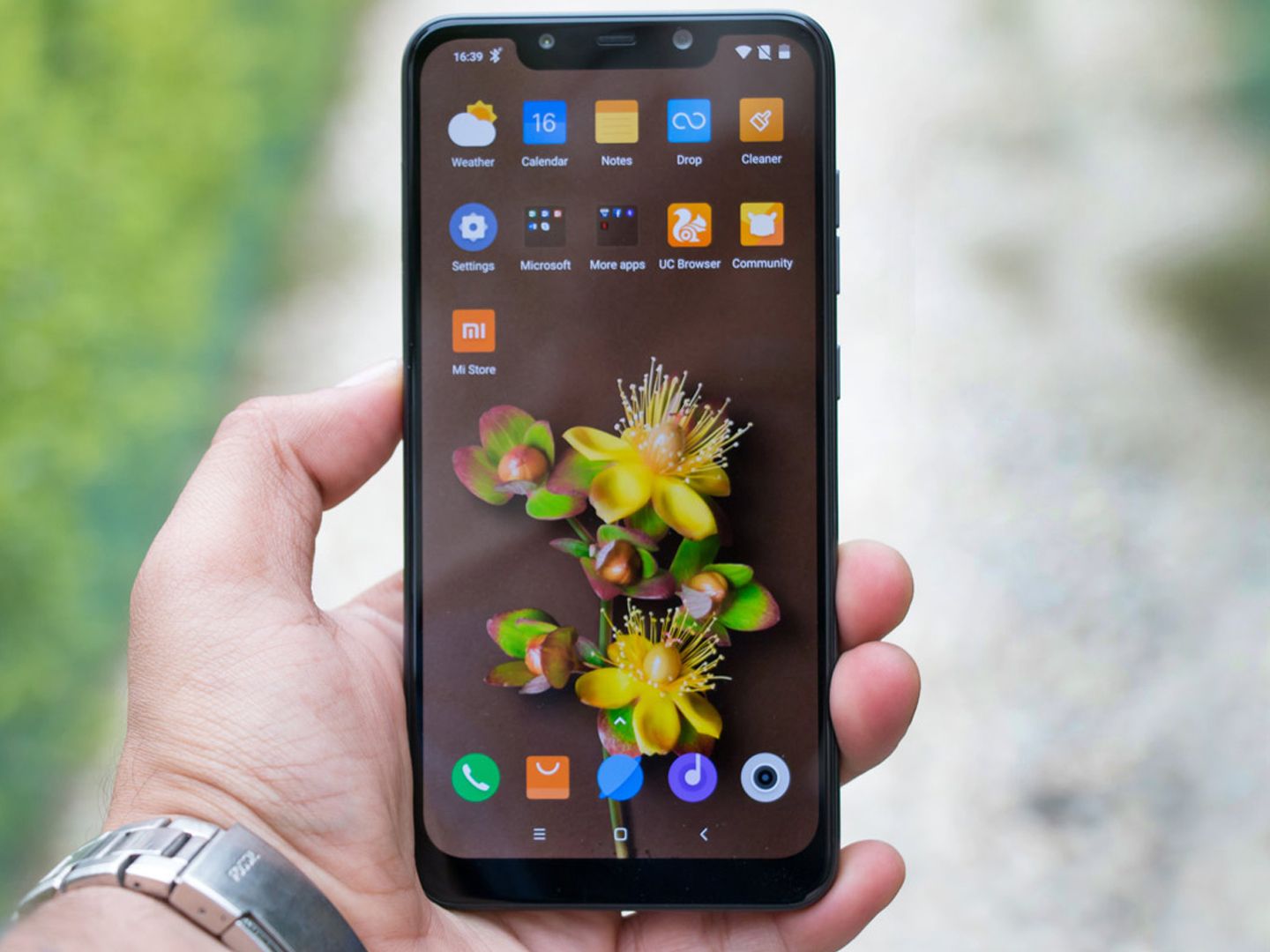 Pocophone F1 review | TechRadar