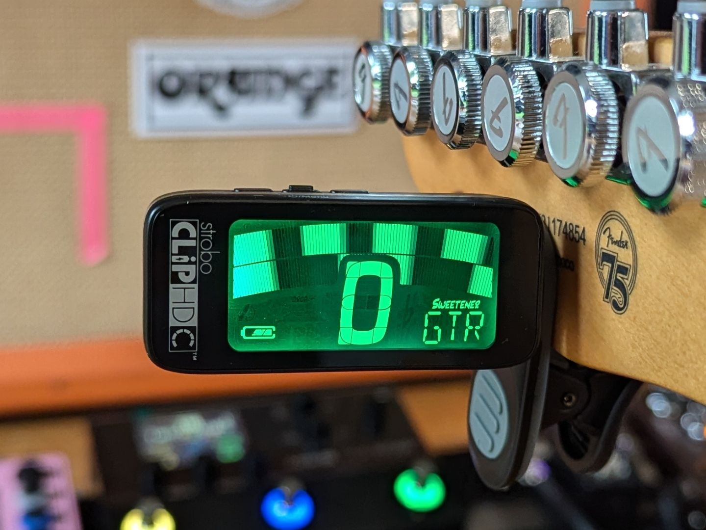 Galaxy - perterson Peterson StroboStomp HD Guitar Tuner (403884) : Amazon.ca
