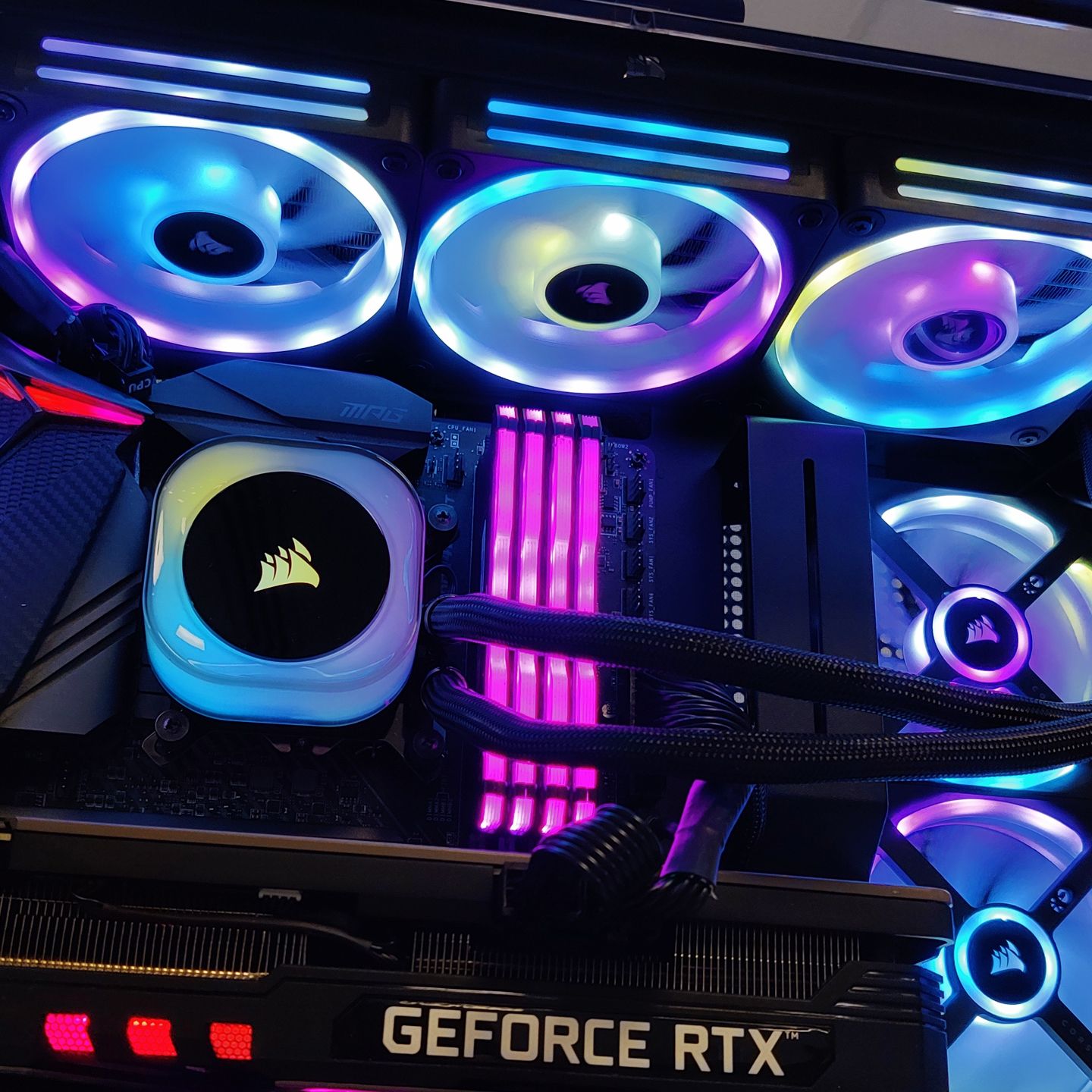 Corsair iCue Link | PC Gamer