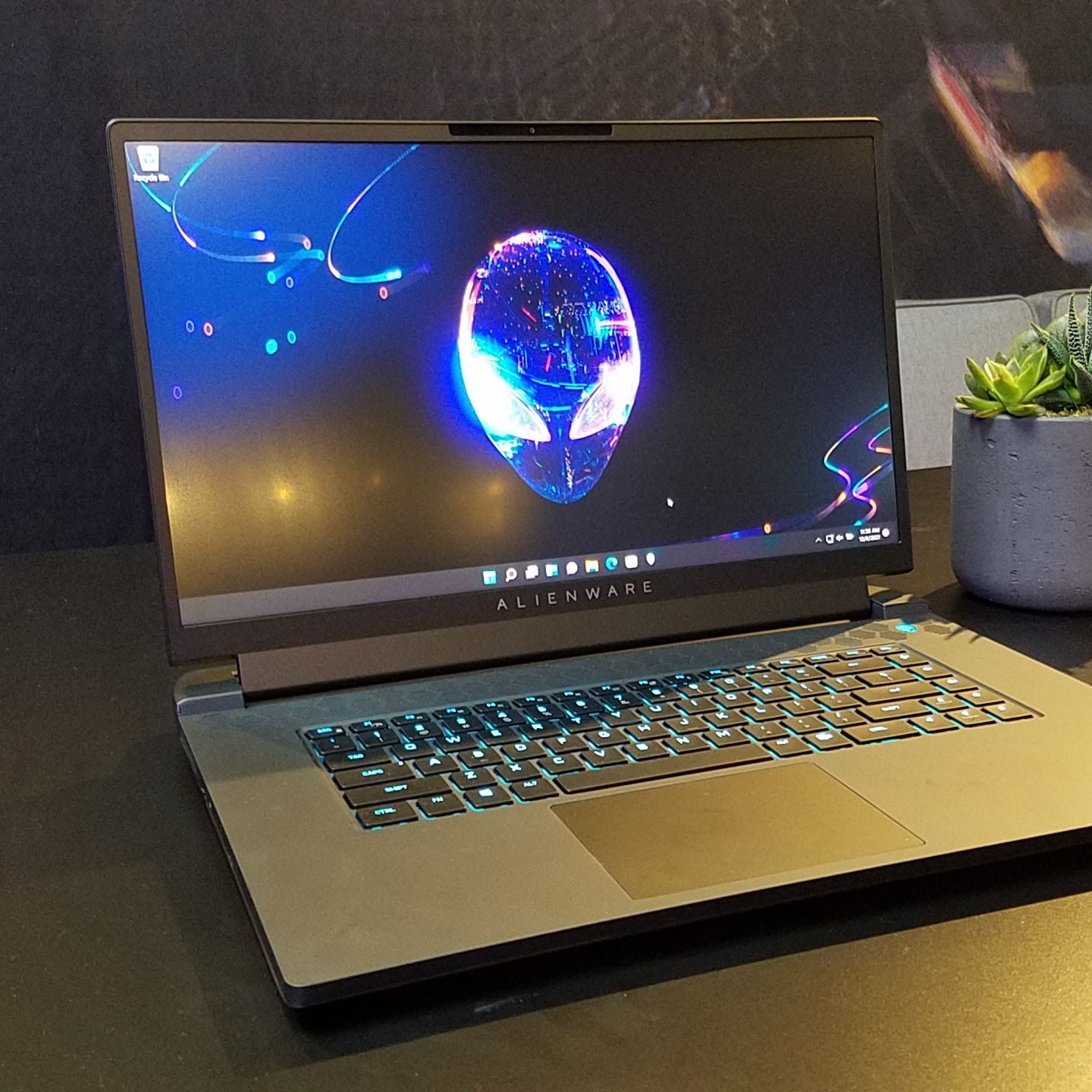 Alienware m17 R5 Ryzen Edition hands-on: One of the most powerful
