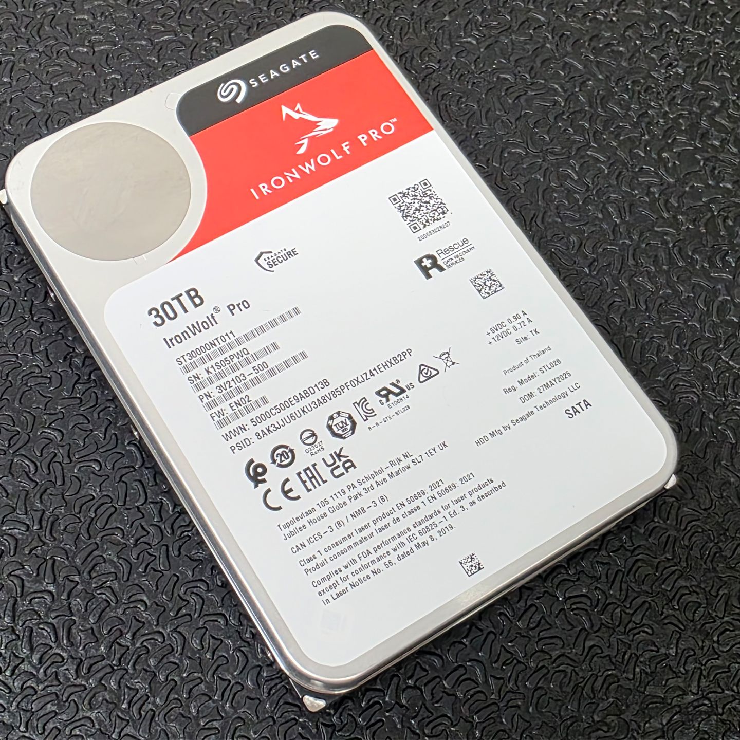 Seagate IronWolf Pro 3.5インチ 2TB 内蔵型HDD Seagate IronWolf Pro 30TB HDD Review: Seagate Drops the HAMR with