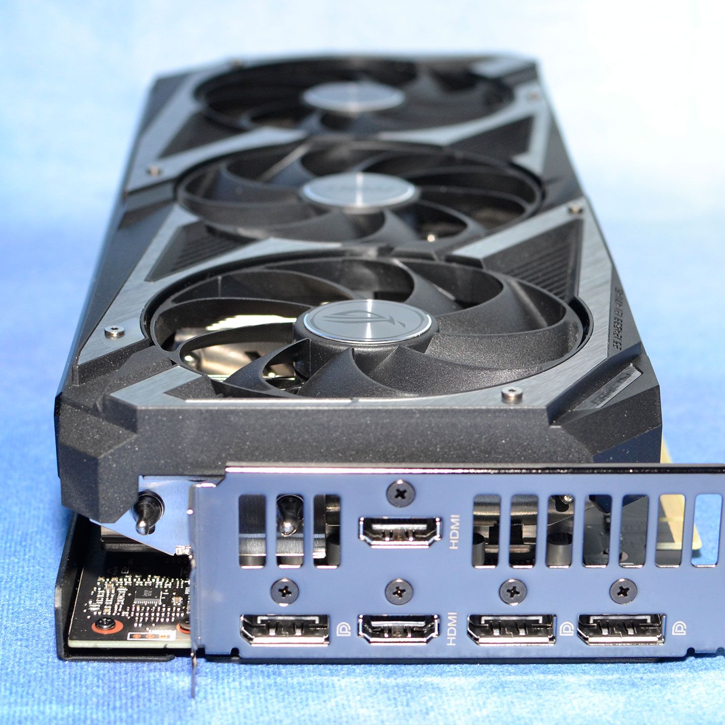 Asus GeForce RTX 3050 ROG Strix Review: High Clocks, High Asus GeForce RTX 3050 ROG Strix Review: High Clocks, High