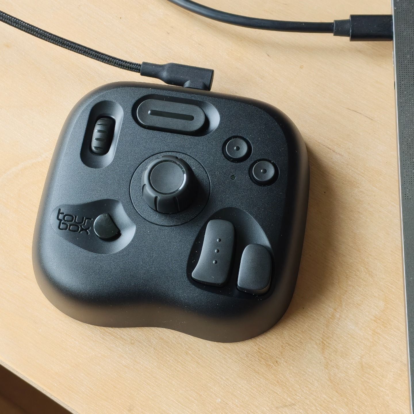 TourBox Lite review: An entry-level console for editors who are