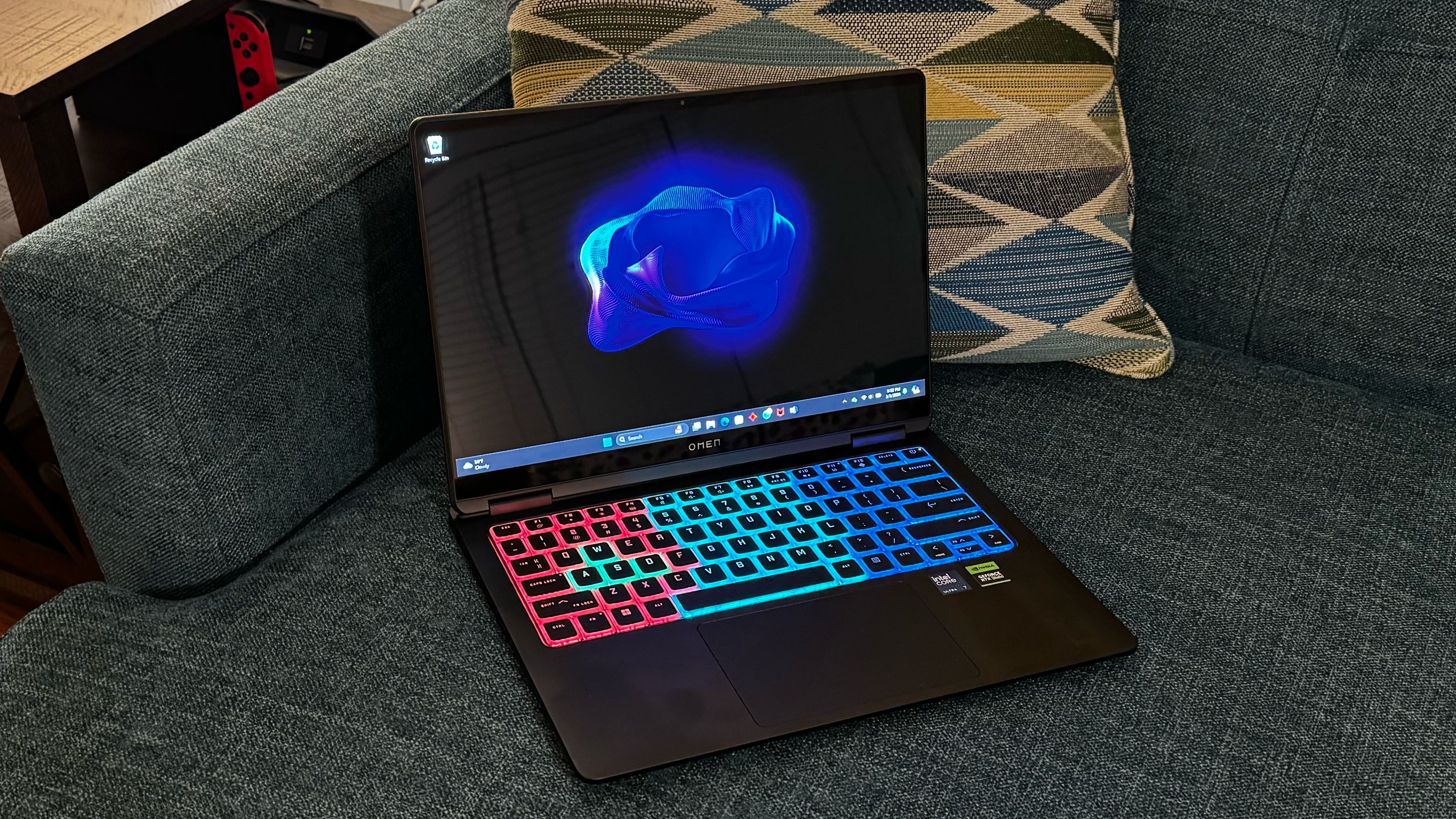 HP Omen Transcend 14 review: Compromising between size and