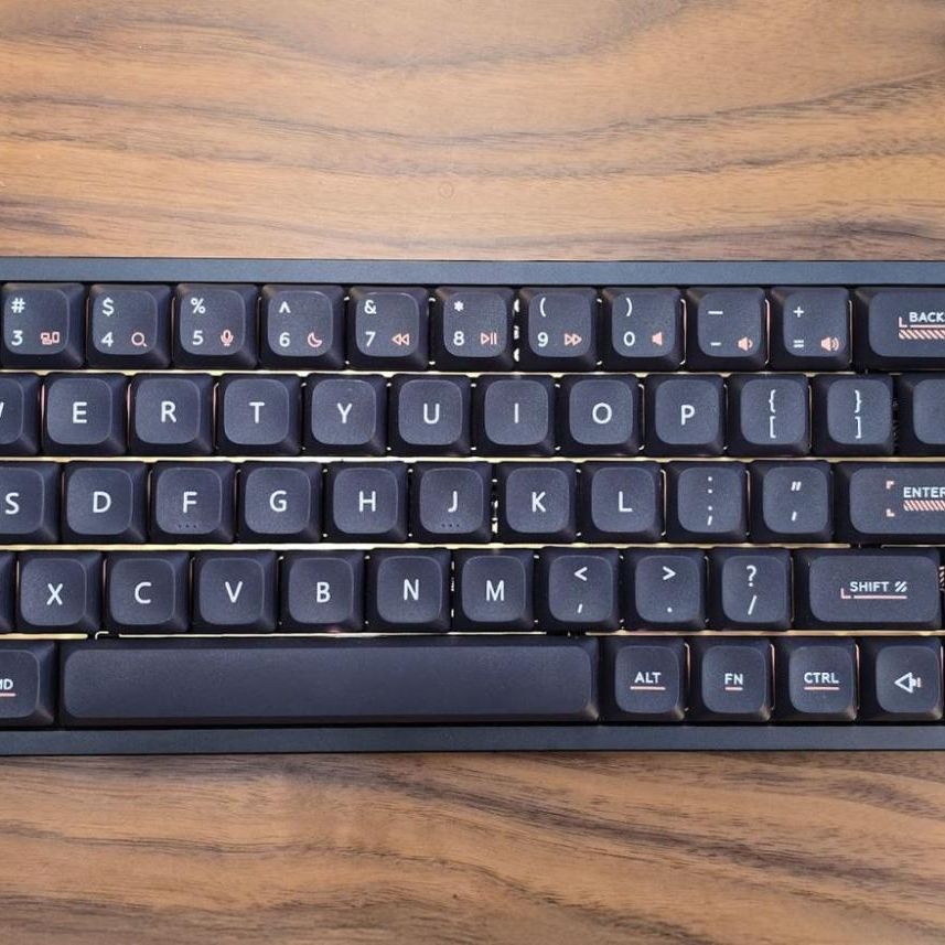 iQunix Magi65 Pro Review: Low Profile, High-End Typing