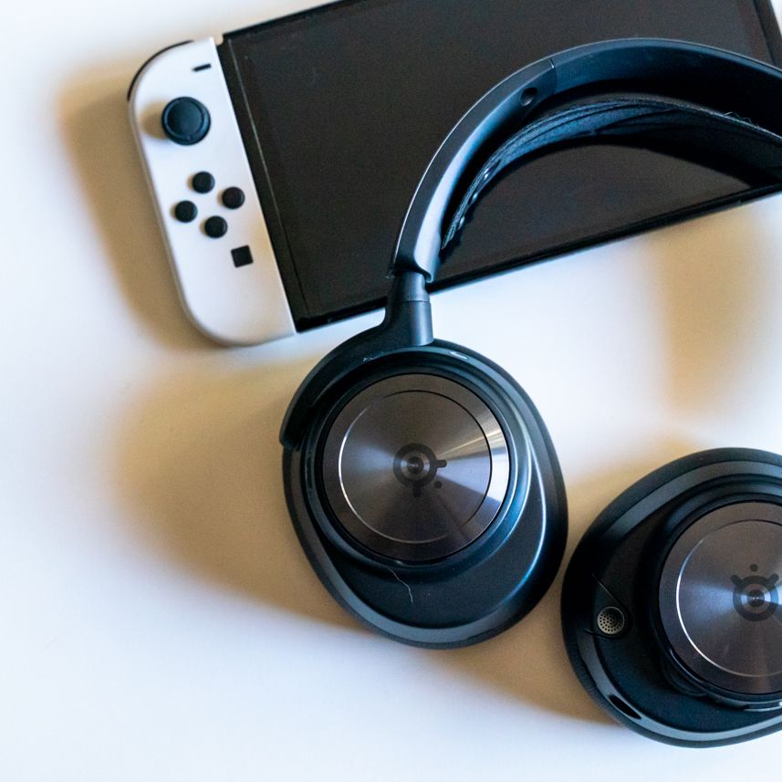 【訳ありおまけ付き】Arctis Nova Pro Wireless steelseries Arctis Nova Pro Wireless [ブラック] 価格比較