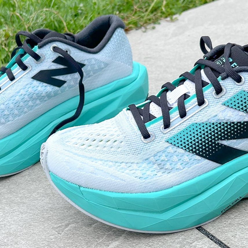 スパイク・シューズ New Balance FuelCell SC Trainer v3 26.5 Amazon.com | New Balance Women's FuelCell SuperComp Trainer V3