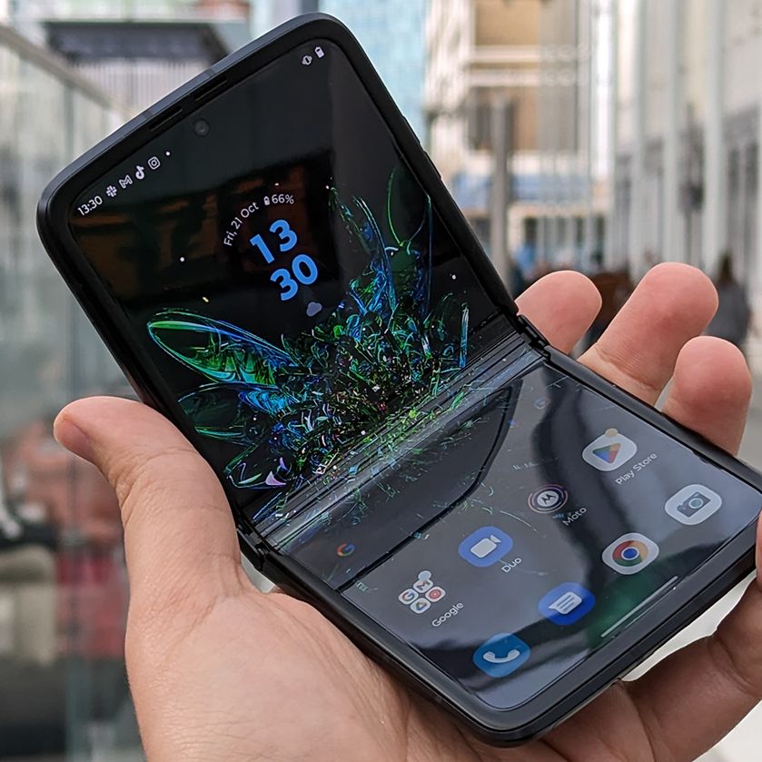 Test du Motorola Razr 2022: Enfin un vrai adversaire au