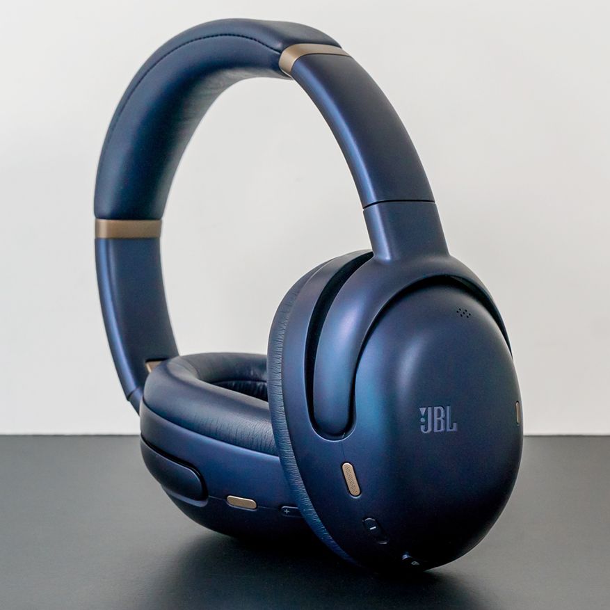 【新品未使用】JBL TOUR ONE M3 ブルー【最新モデル】 JBL 公式限定カラー ワイヤレスヘッドホン TOUR ONE M3 ブルー