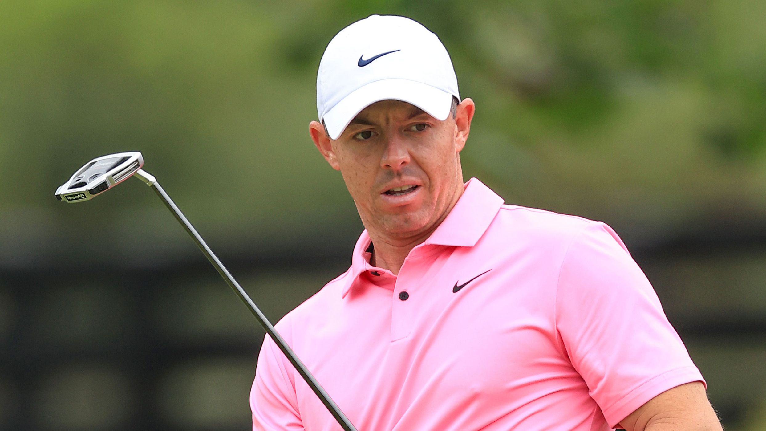 rory mcilroy pink nike golf shirt