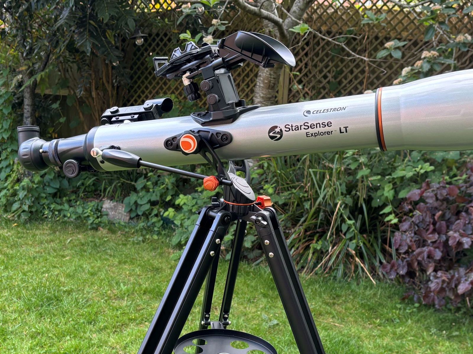 その他 Tar-Tar Our expert reviewed the Celestron StarSense Explorer LT 70AZ
