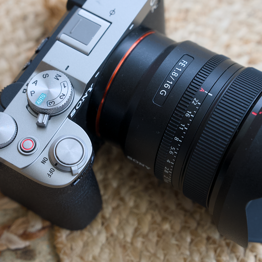 Sony FE 16mm F1.8 G review: a fast and light super wide-angle