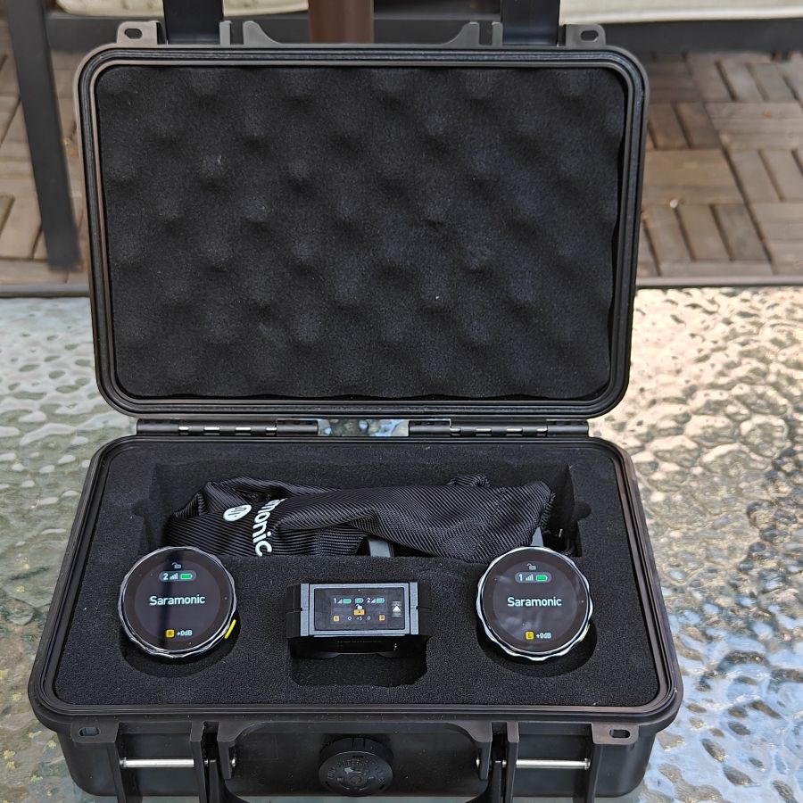 Saramonic Blink Me 2-Person Smart Wireless Mic review | Laptop Mag