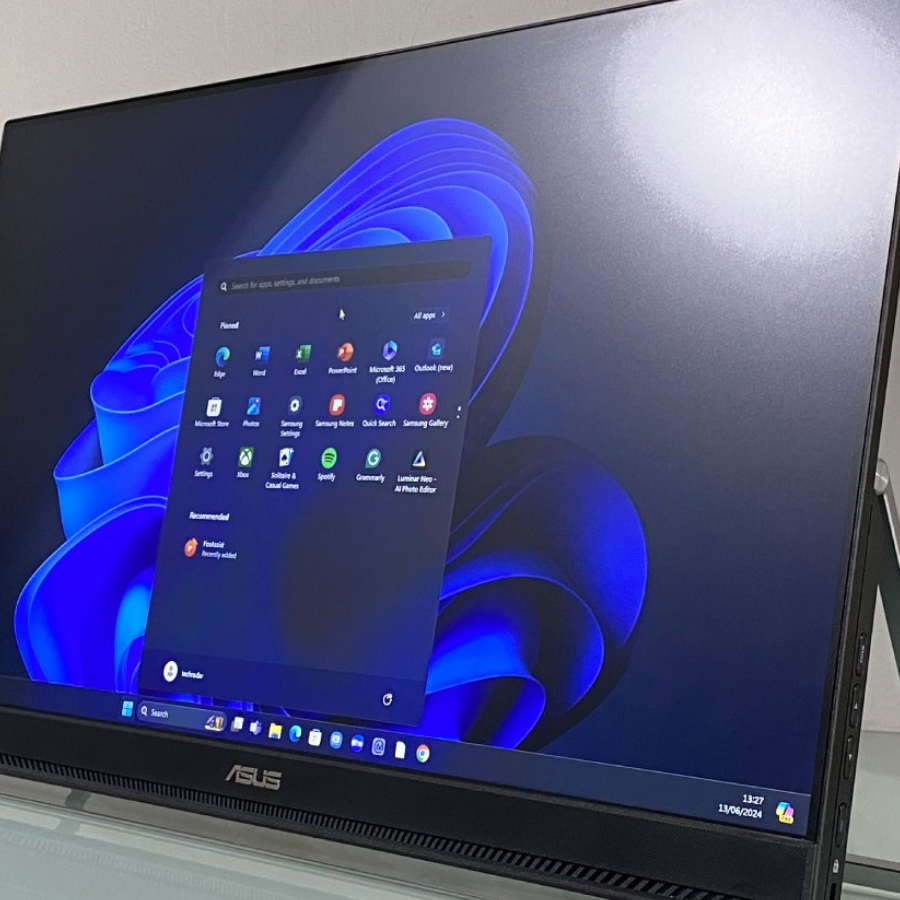 ASUS ZenScreen MB249C 24インチ（1920 x 1080） ASUS ZenScreen MB249C｜Monitors｜ASUS USA