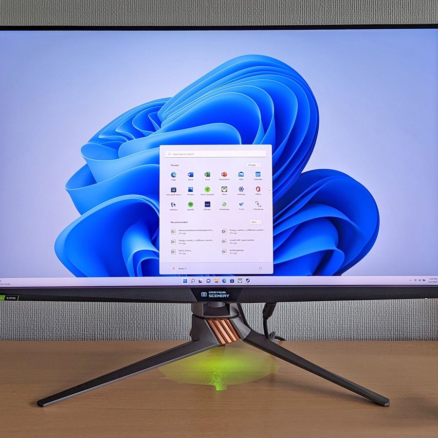 Asus ROG Swift PG32UQX monitor review: our Mini LED future is here