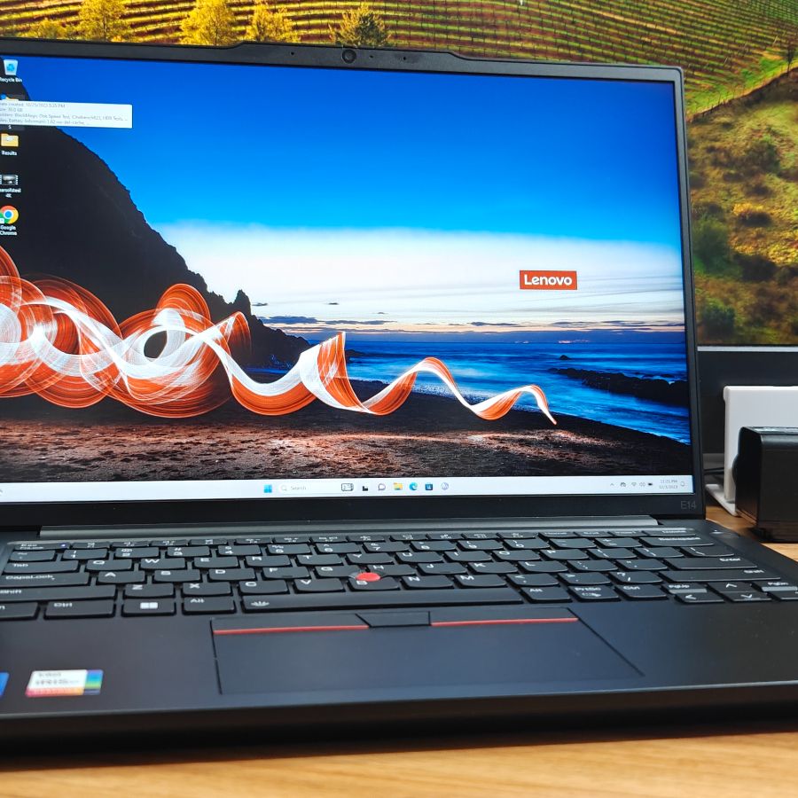 Lenovo ThinkPad E14 Gen 3 - Ryzen 5, 16Go RAM, SSD 256Go, 14" FHD - Occasion