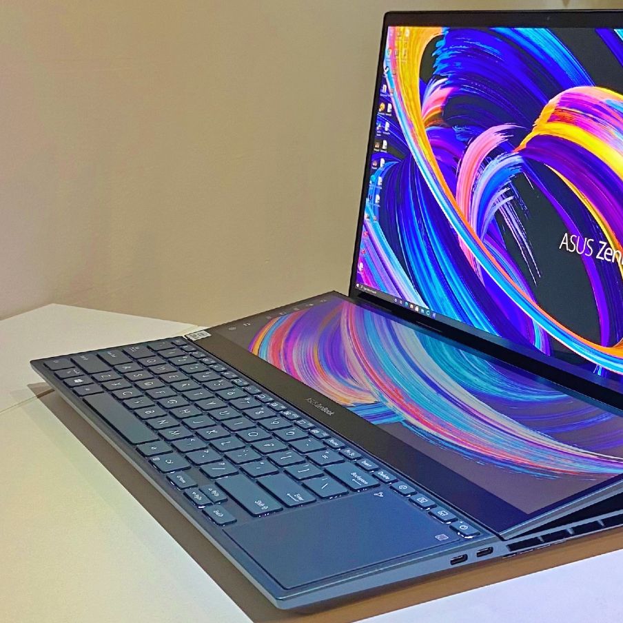 (タイムセール)asus ZenBook Duo Asus ZenBook Pro Duo (UX582L) review | Laptop Mag