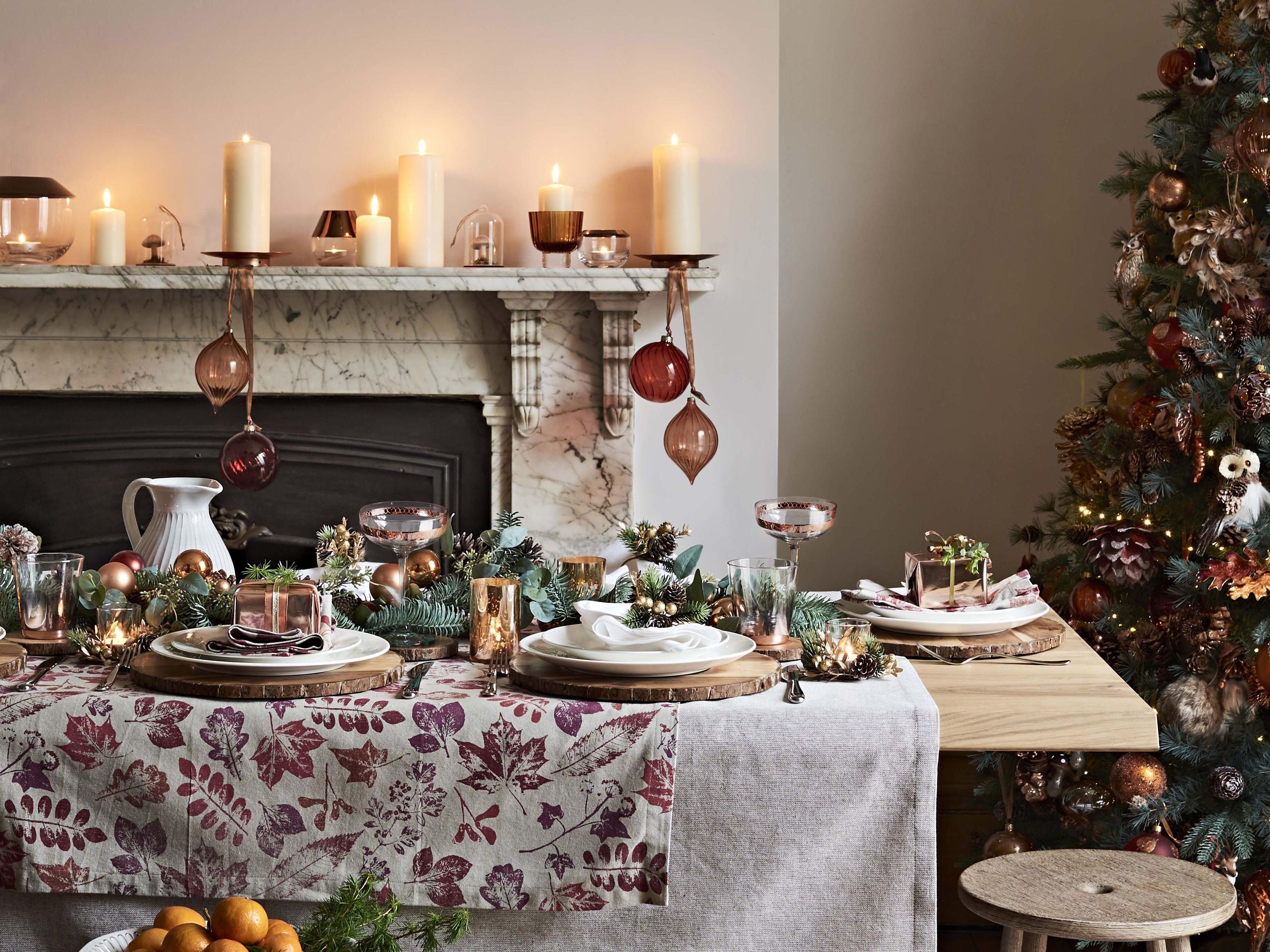 Christmas centerpieces – 16 stylish additions for your festive table | Real  Homes, image size:2560x1920