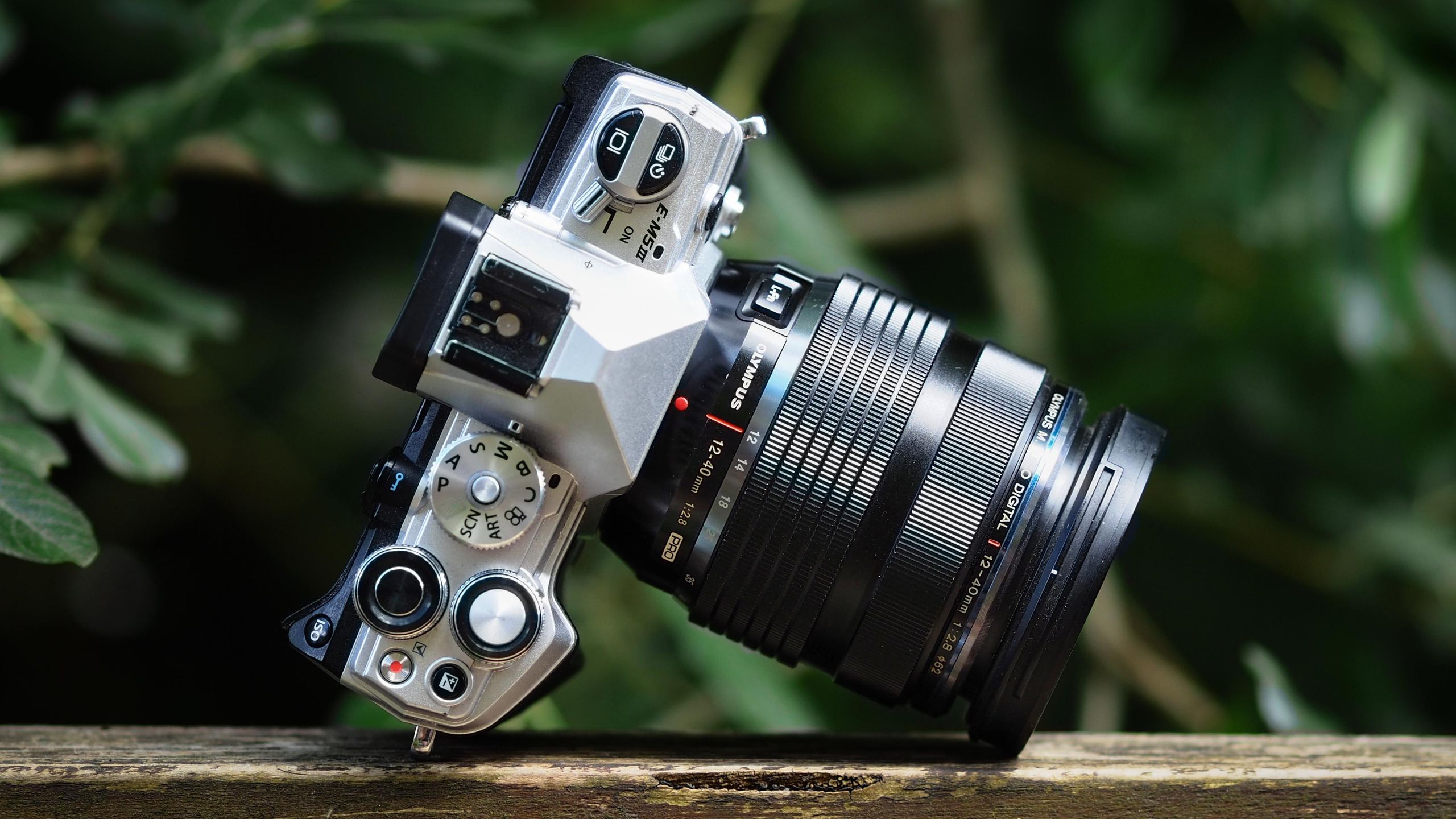 オリンパス M.ZUIKO DIGITAL ED12-40mm F2.8 PRO M5dKiaNr2TGg6KSgFf94x9.jpg