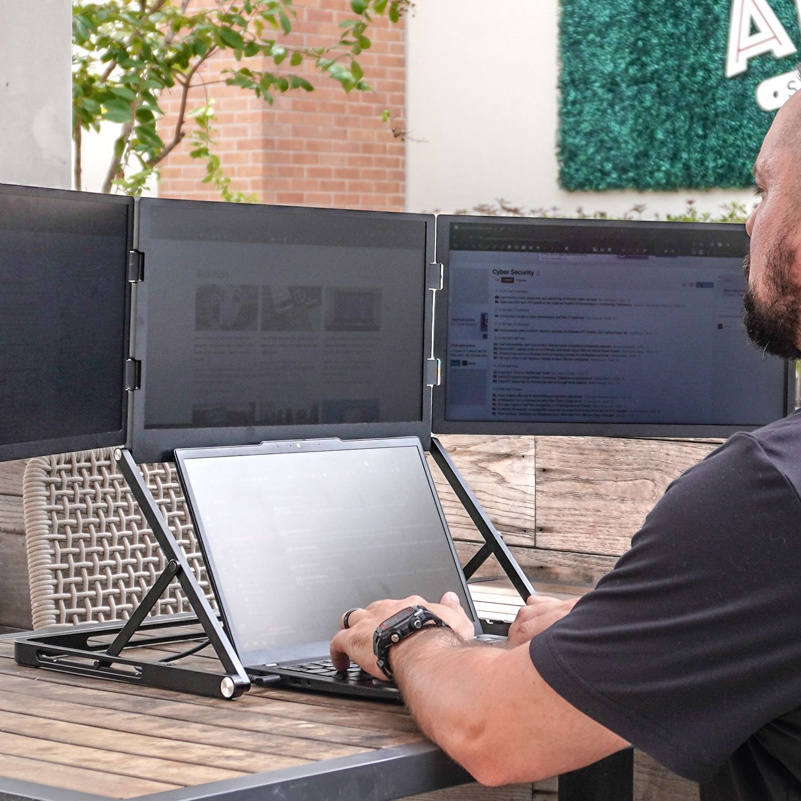 I tried a foldable triple-display portable monitor — and it